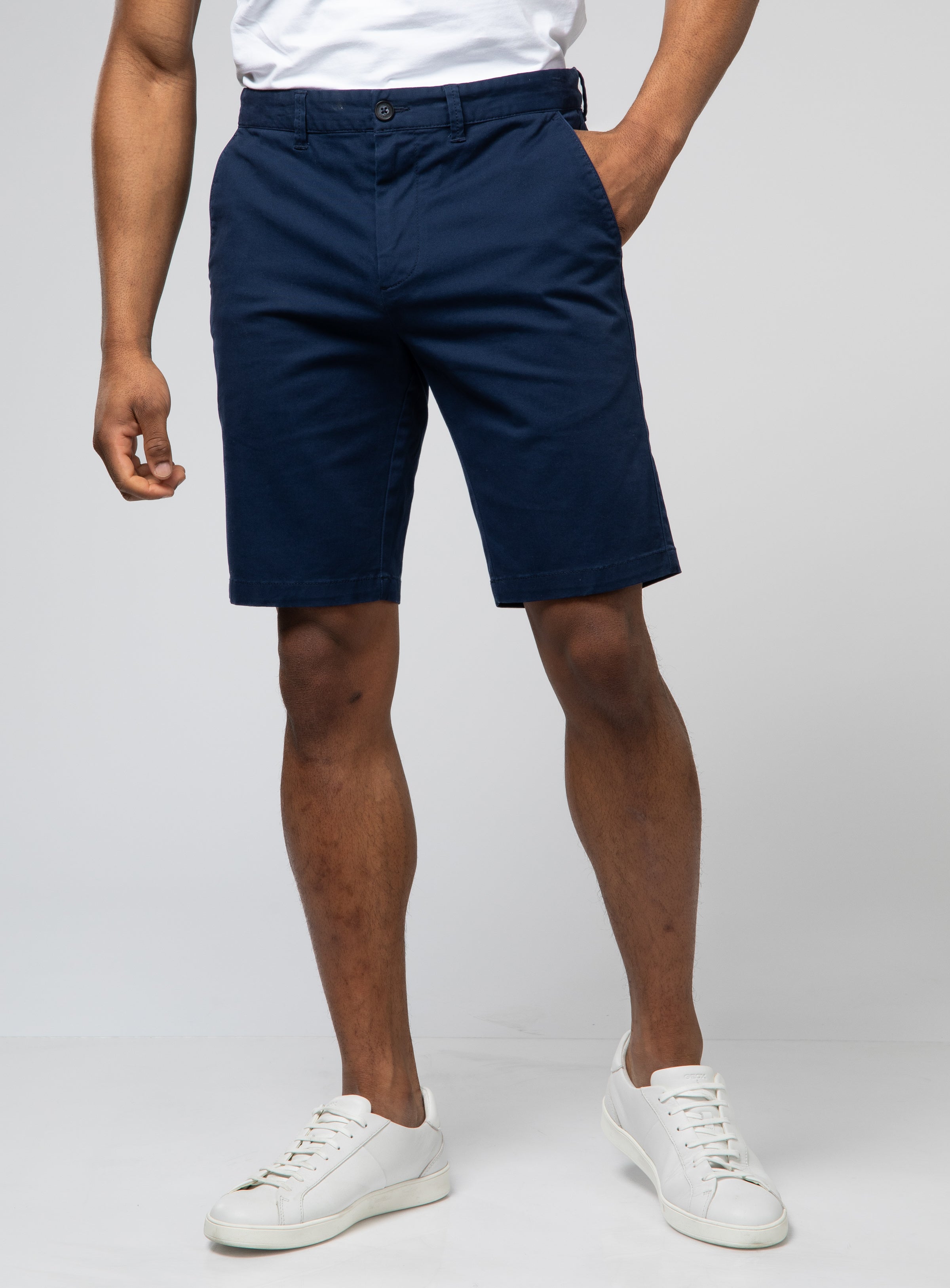 Homme en bermuda hotsell